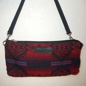 Pendleton Three Pocket Keeper Bag